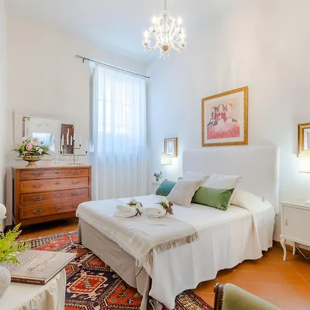 Apartamento The Garden Along The Stream, Romantic
