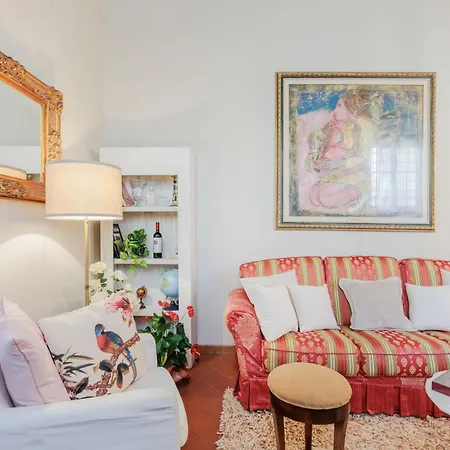Apartamento The Garden Along The Stream, Romantic Lucca
